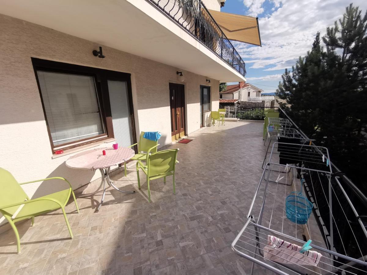 Guest House Dijana Kraljevica Bagian luar foto